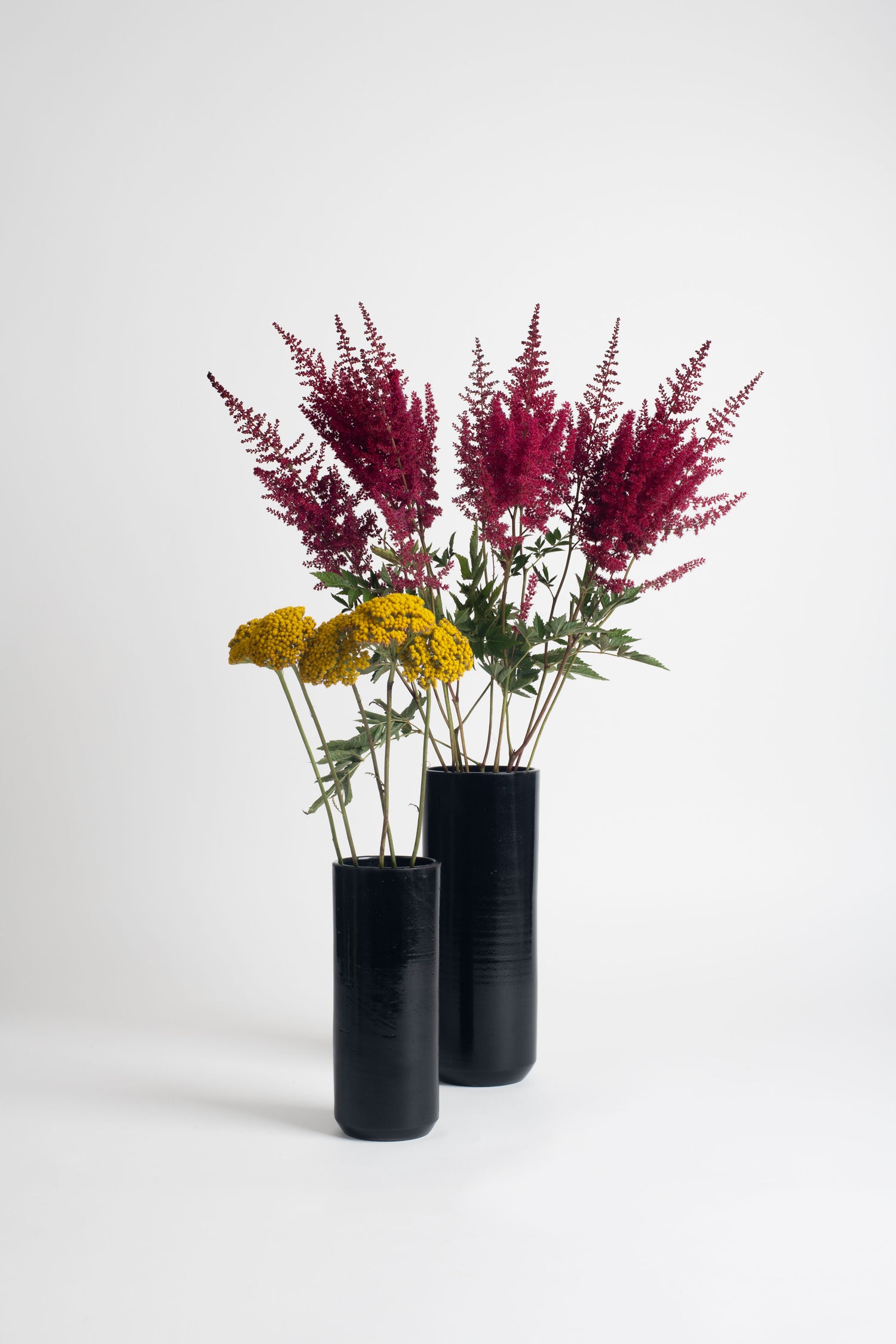 Vase noir en grès fait main en France