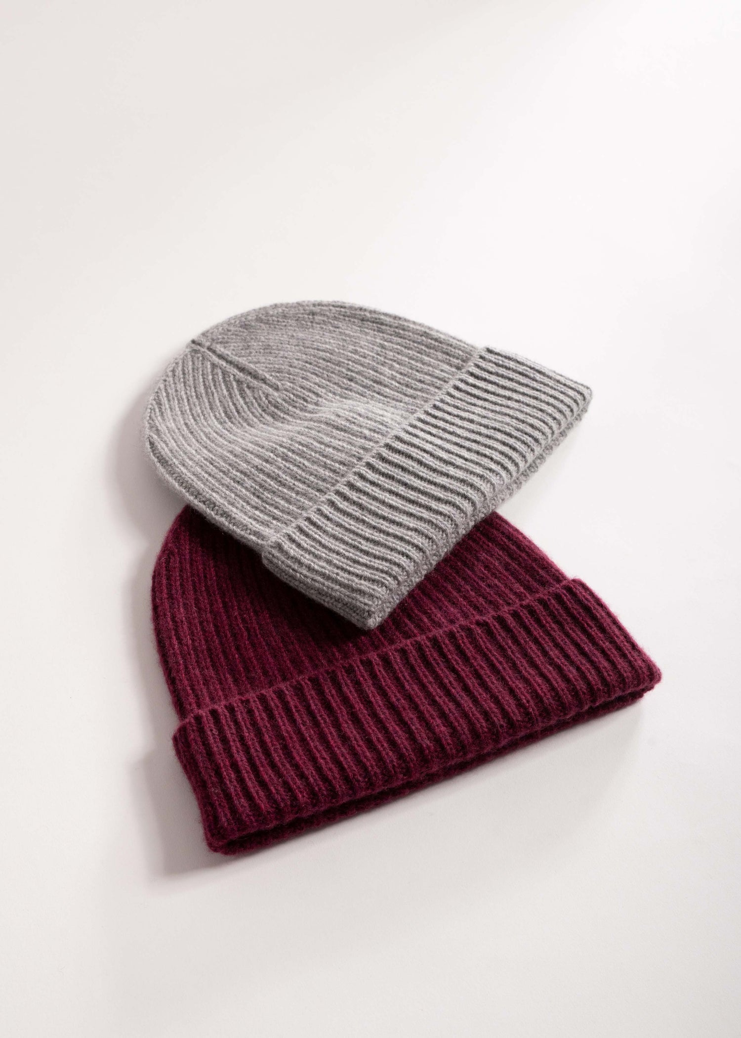 Bonnet tricoté en cachemire made in italy