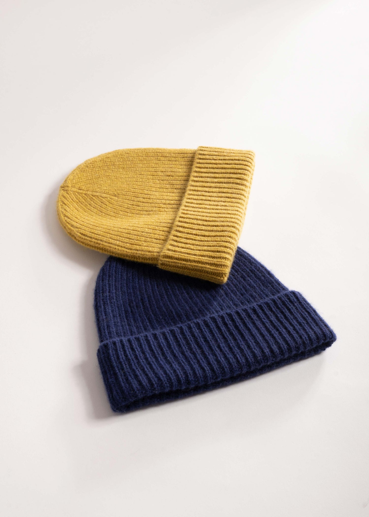 Bonnet tricoté en cachemire made in italy