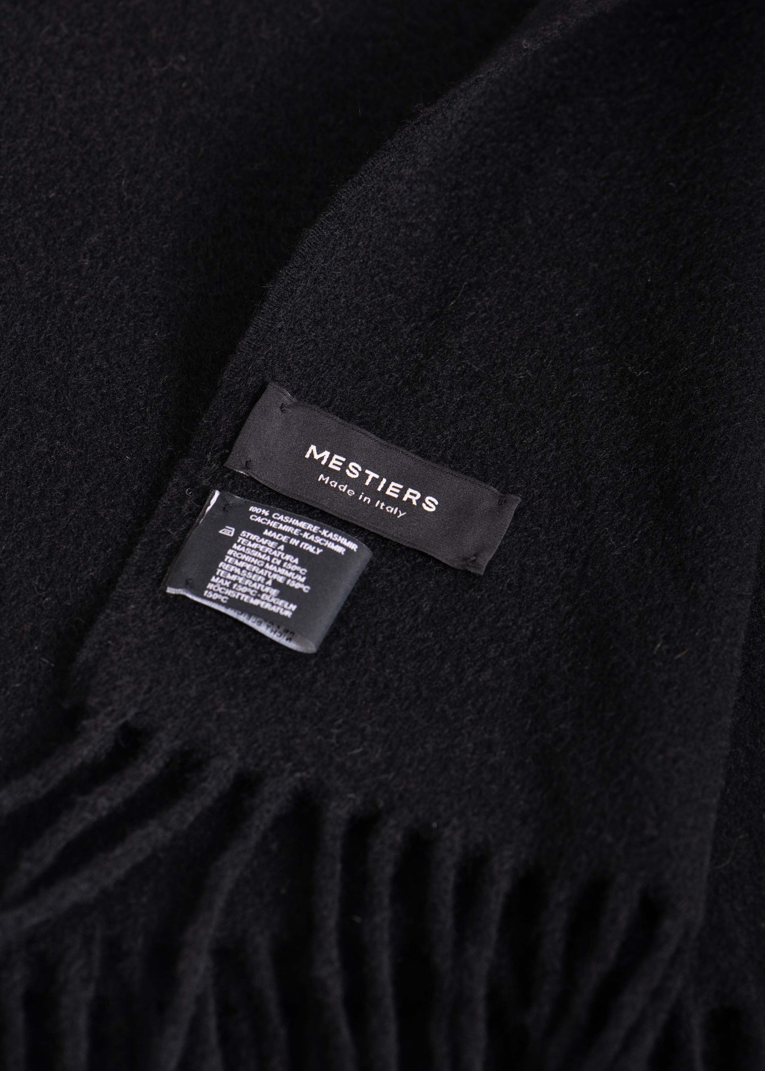 Écharpe cachemire noire made in Italy