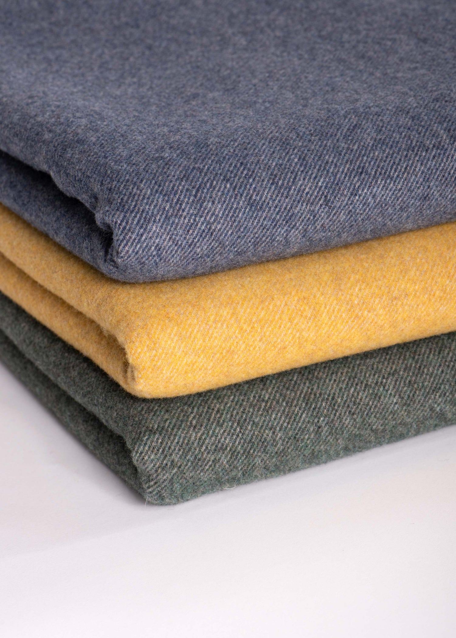 Plaid en laine vierge made in Italy