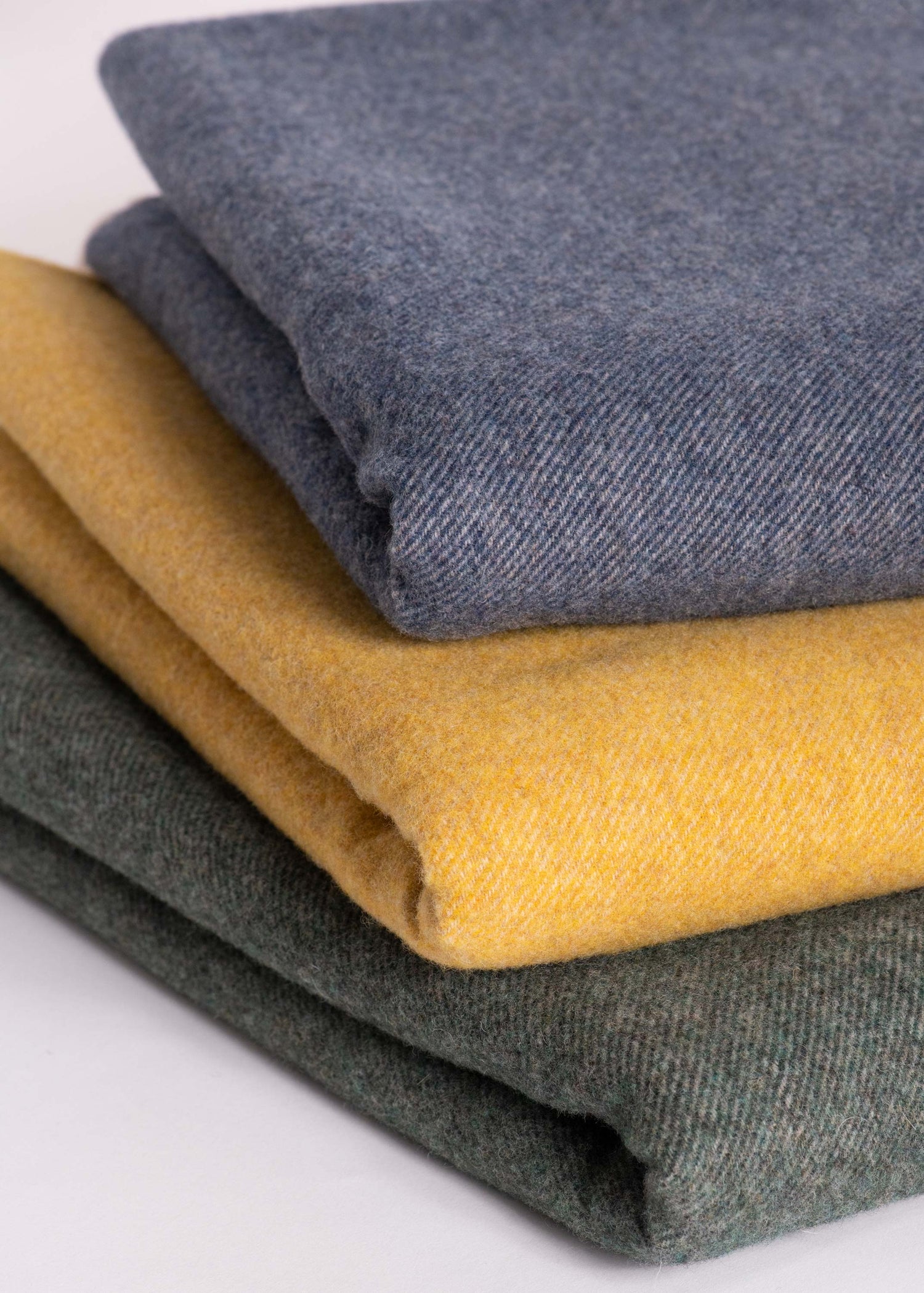 Plaid en laine vierge made in Italy