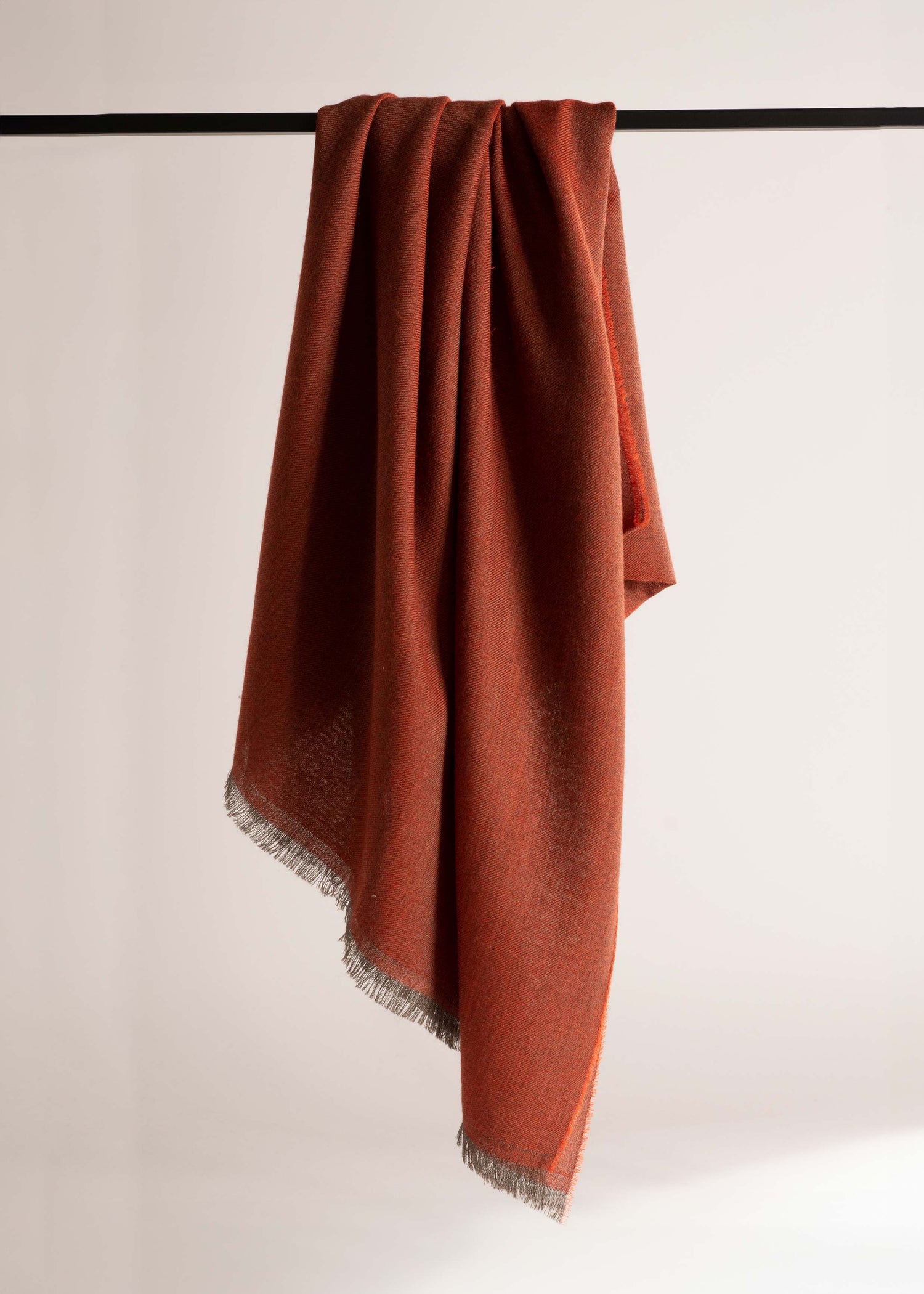 Cashmere and Silk Stole – Rust