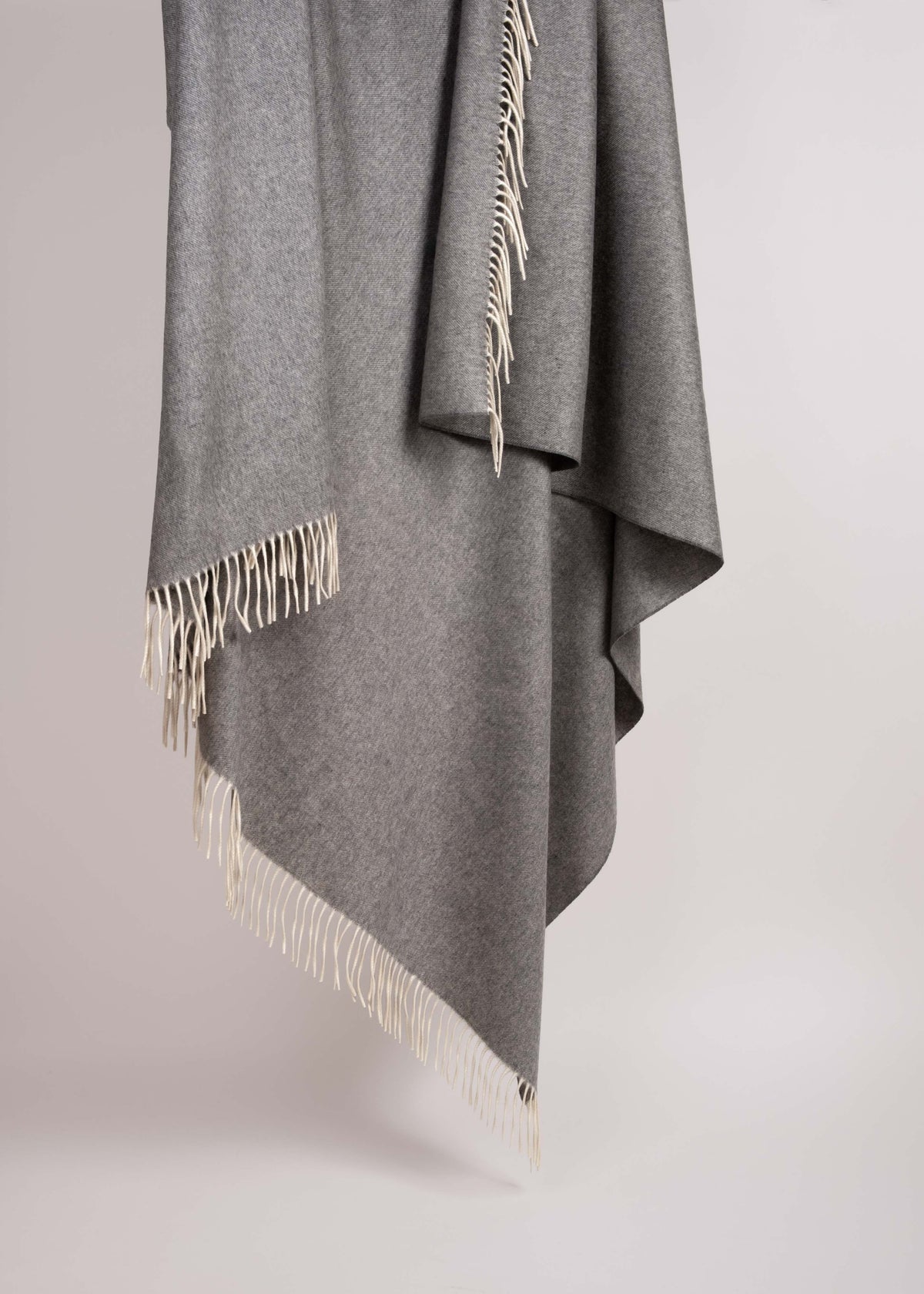 Cashmere Throw — Pearl